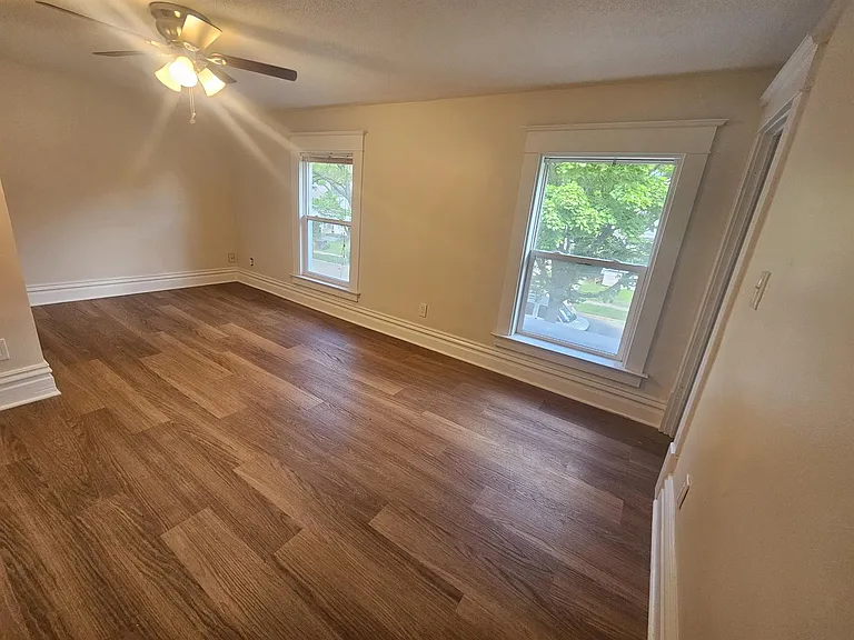 1116 Hickory St — Photo 14