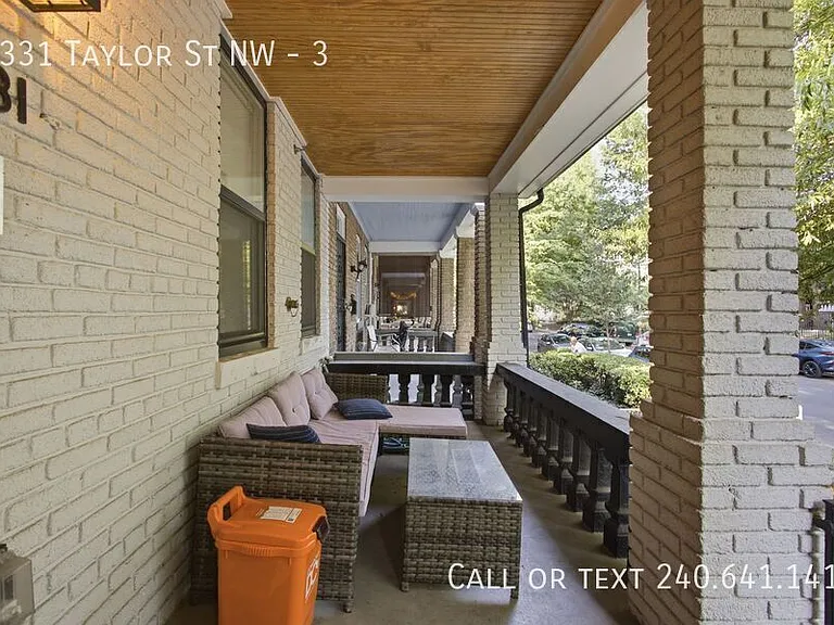 1331 Taylor St NW #3 — Photo 31