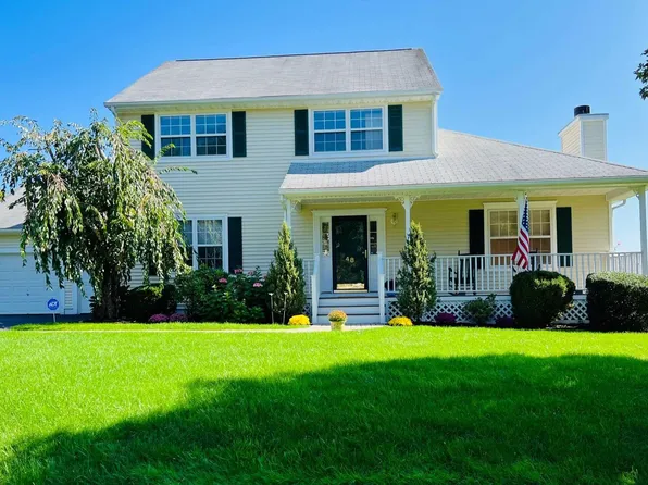 48 WEST DEER Trail, Pawling, NY 12564