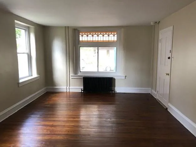 304 Main St #1 — Photo 6