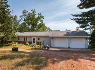 1135 E North Lake St, Hancock, WI 54943
