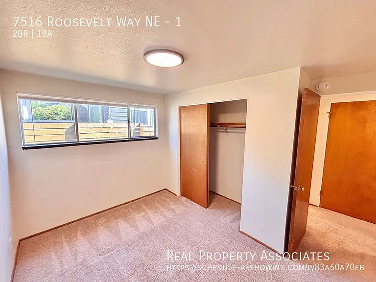 7516 Roosevelt Way NE #1 — Photo 15