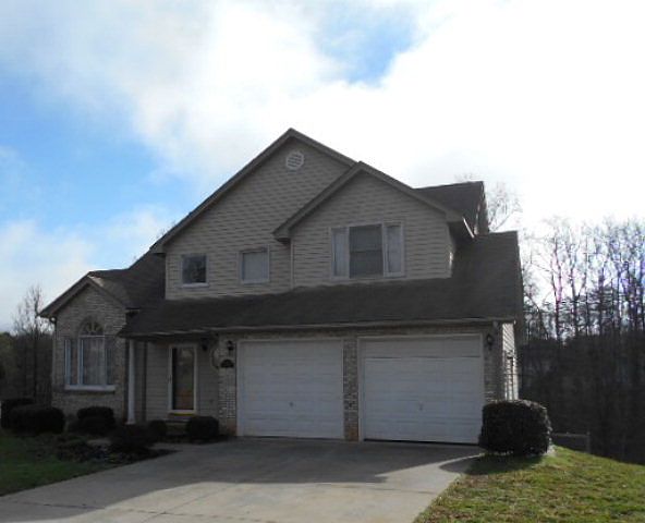 1st image of 249 Robinwood Pl