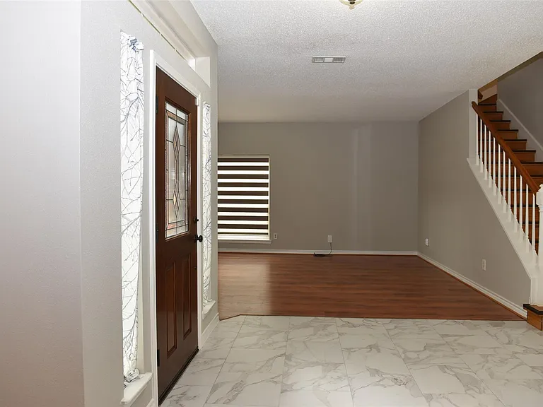 2822 Grants River Cir — Photo 5