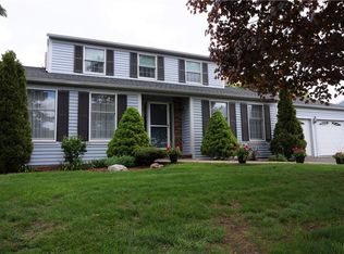 7302 Roumare Rd, East Syracuse, NY 13057