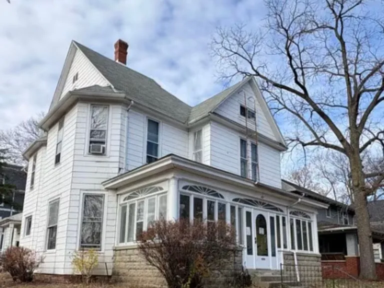 401 N Salisbury St #A — Photo 2