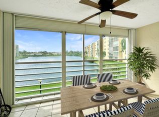 321 SE 3rd St APT 205, Dania Beach, FL 33004