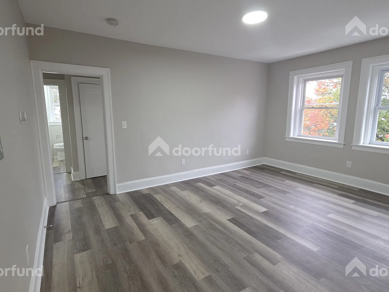 2 bed, 750 sqft, $1,600 — Photo 2