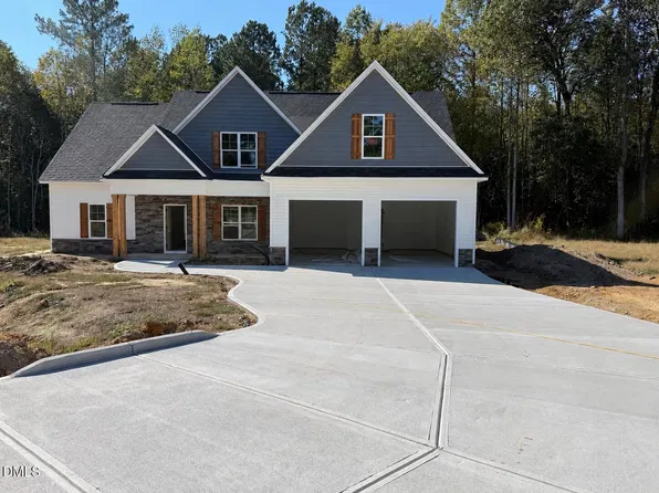 93 Bandelier Dr, Selma, NC 27576
