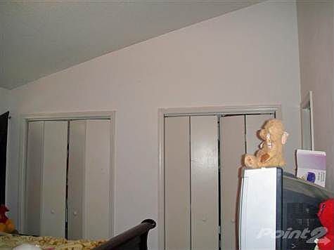 3rd image of 217 Wedgewood Dr