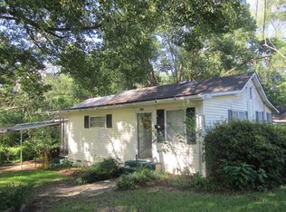 602 2nd St SW, Cairo, GA 39828