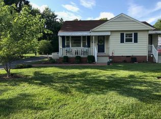 125 Englewood Dr, Archdale, NC 27263