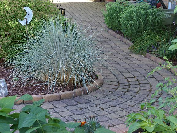 Mature Landscapes and Pavers
