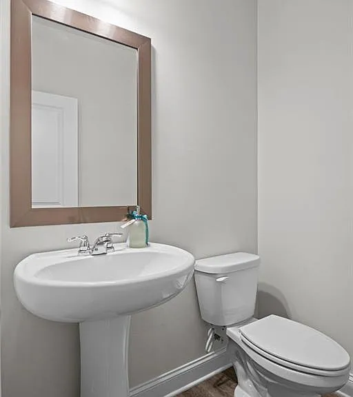 2779 White Oak Ln #20 — Photo 17