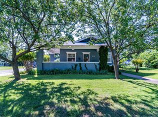 235 S Adair St, Vinita, OK 74301