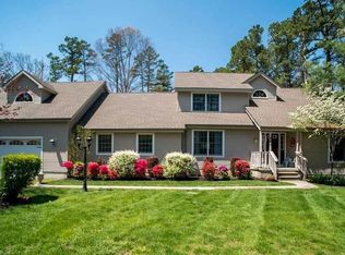 465 Franklin Dr, Mays Landing, NJ 08330