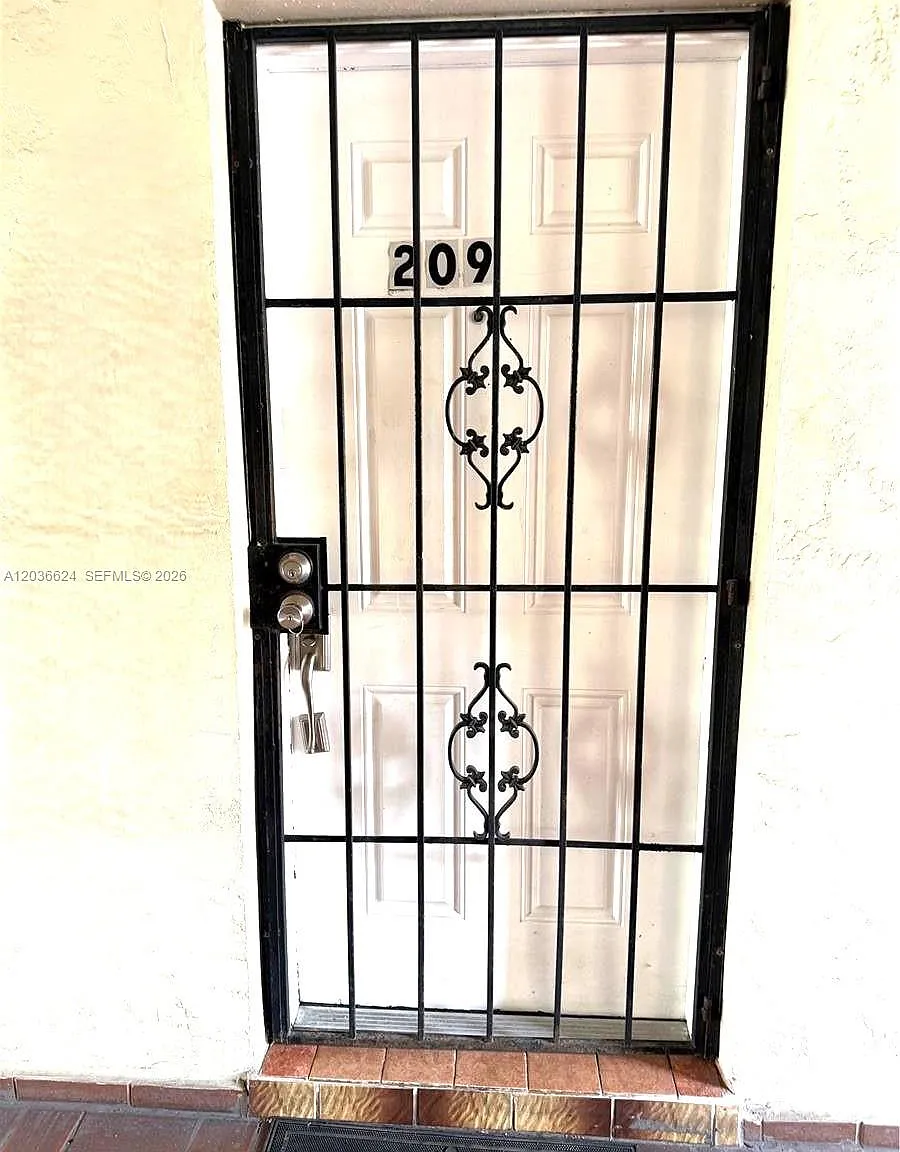Palmetto Springs Condo Vi — Photo 4