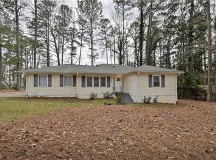 2194 Lyle Rd, College Park, GA 30337