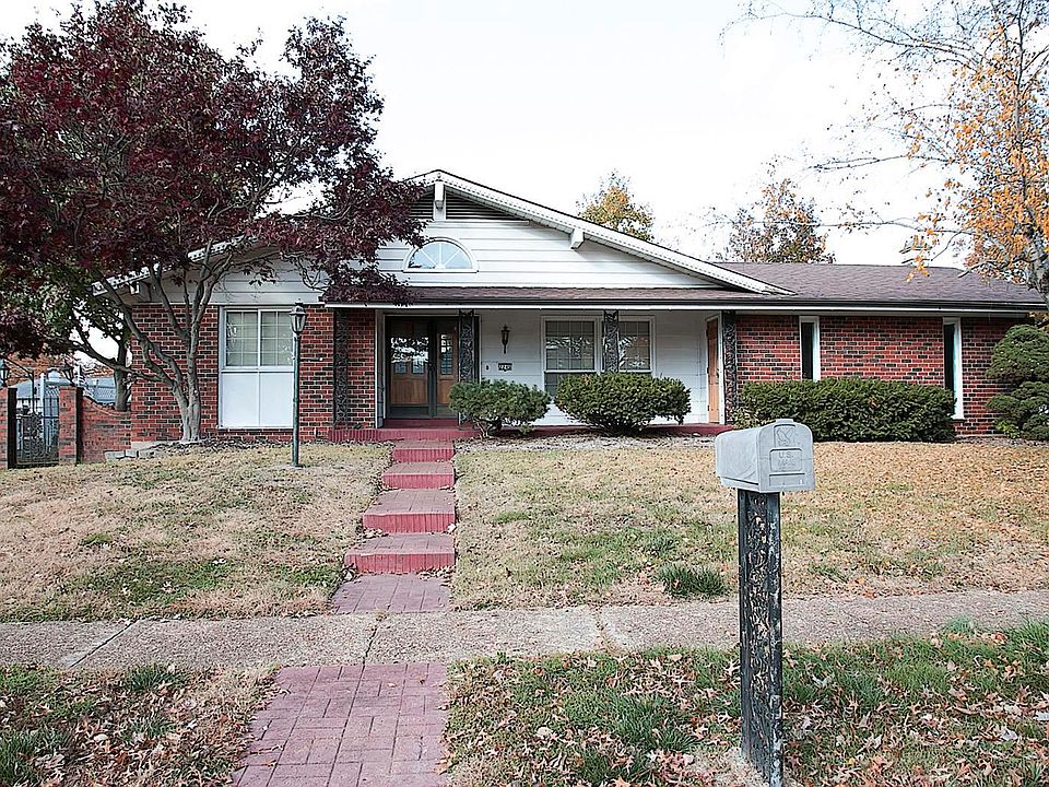 1st image of 2245 Windsor Dr