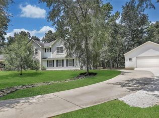 15501 China Grove Ln, Willis, TX 77378