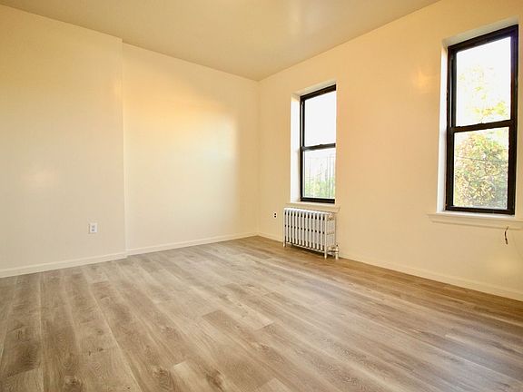 3rd image of 519 56th St #B7