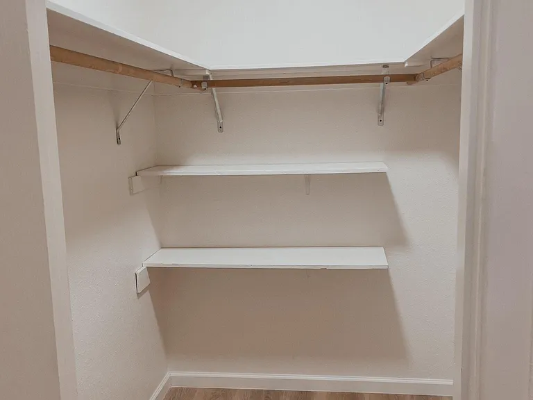 3188 Silver Bell Dr — Photo 10