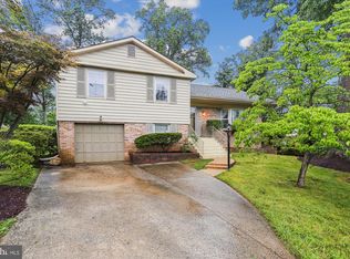 1606 Peacock Ln, Silver Spring, MD 20904