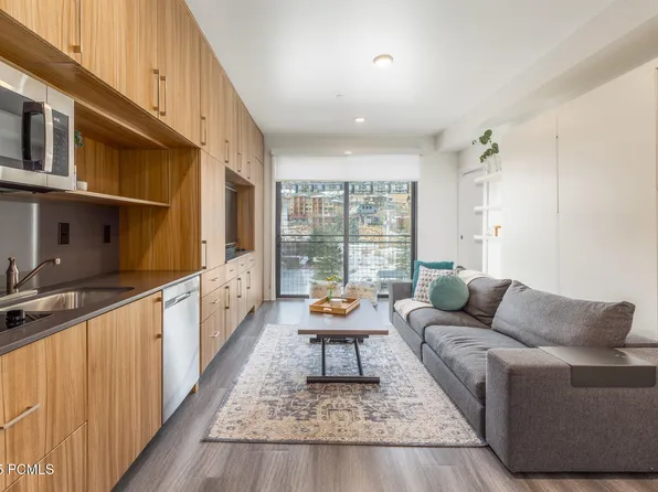 2670 W Canyons Resort Dr #436, Park City, UT 84098