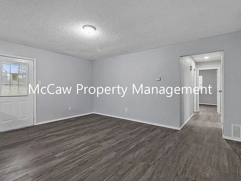 7012 Candlewick Ct — Photo 9