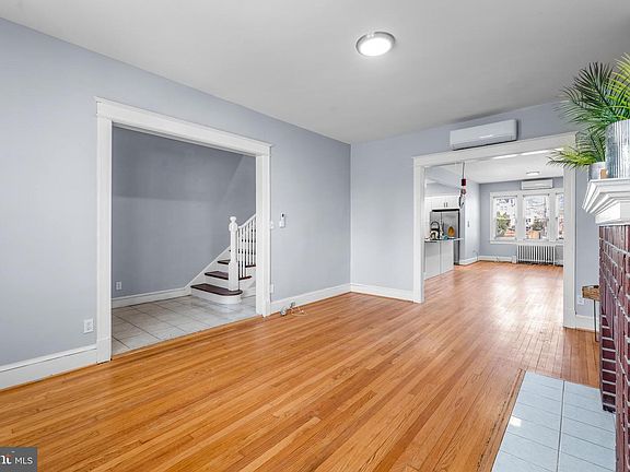 4th image of 325 Madison St NW