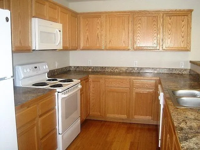 510 Harbor View Dr #A — Photo 5