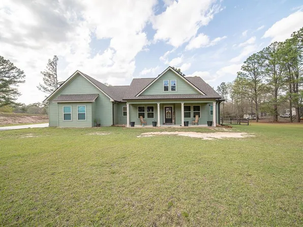 103 Lambert Lake Ests, Box Springs, GA 31801