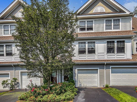 78 Hillcrest Ln Peekskill, NY (02 of 25).jpg