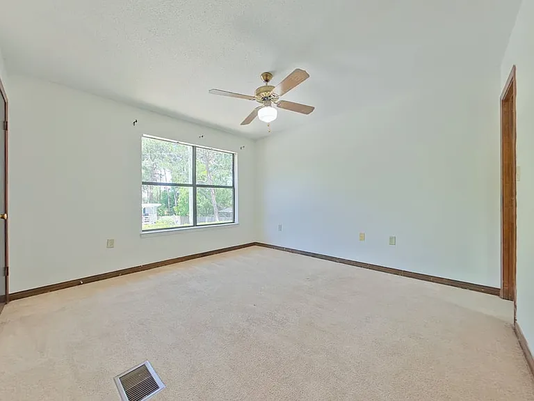 93 Harris Rd NE — Photo 10