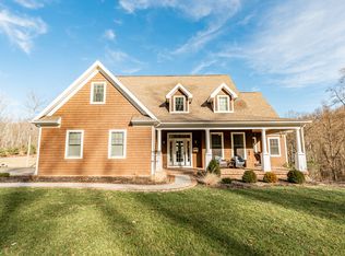 256 Morgan Hill Rd, Morgantown, WV 26508