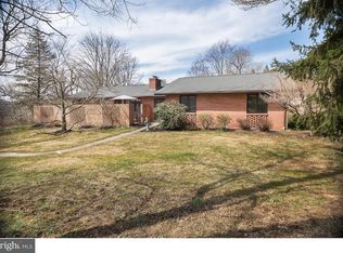 975 S Penn Dr, West Chester, PA 19380