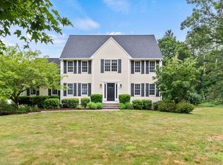 34 River Edge Rd, Mansfield, MA 02048