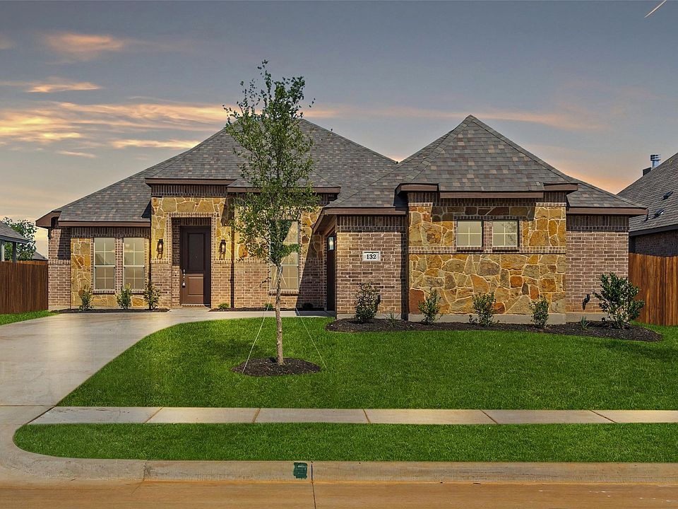 1st image of 132 Mockingbird Hill Dr
