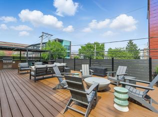 943 N Leavitt St, Chicago, IL 60622