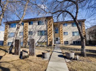 11935 102nd St NW, Grande Prairie, AB T8V 2W8