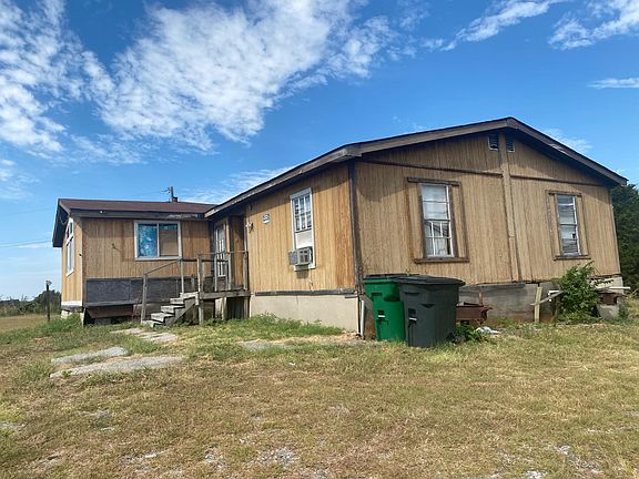 5th image of 2002 Midlake Ln