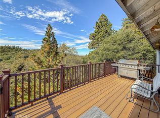 152 Pineridge Rd, Crestline, CA 92325