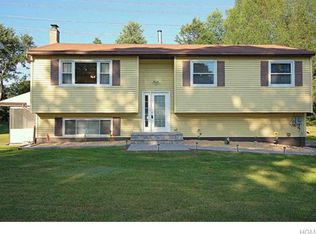 8 Barnes Dr, Wappingers Falls, NY 12590