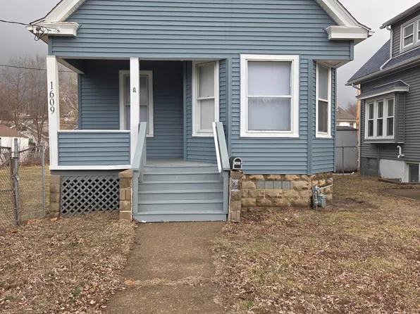 1609 W Martin St, Peoria, IL 61605