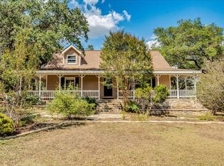251 Oak Grove Dr, Dripping Springs, TX 78620