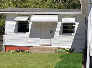 711 Dubois St #B, Denison, TX 75020