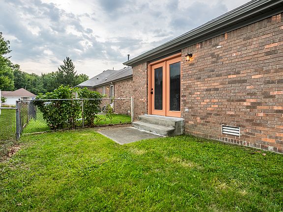 5th image of 2120 Debello Ct