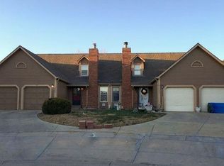 1400 S Goebel Cir, Wichita, KS 67207
