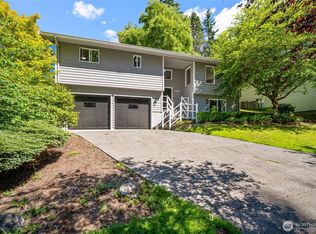 1216 E Clearbrook Dr, Bellingham, WA 98229