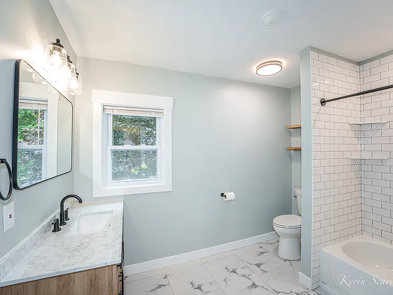 939 Veto St NW — Photo 12